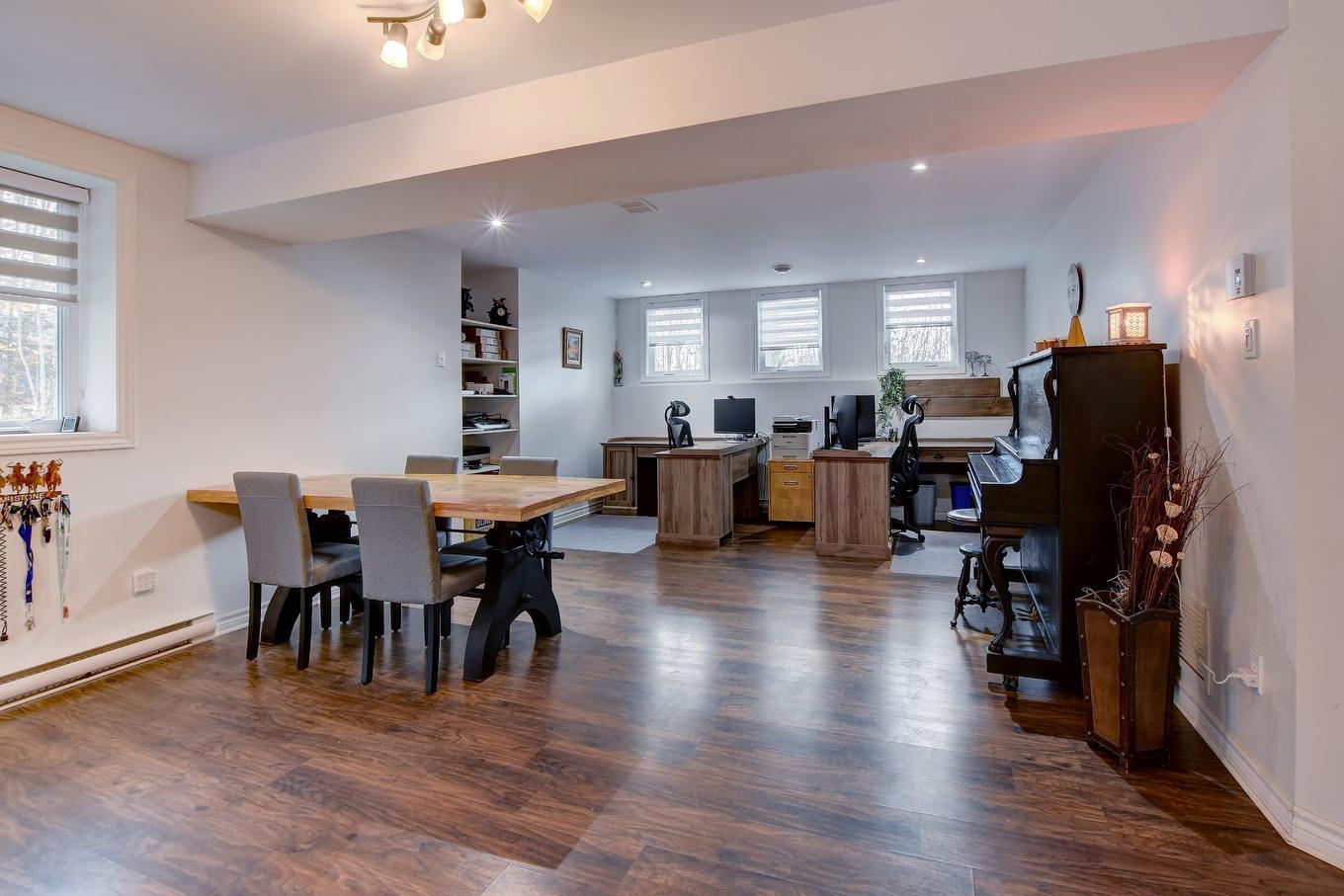 Intergenerational - 773 Rue Jacques, Saint-Colomban, QC