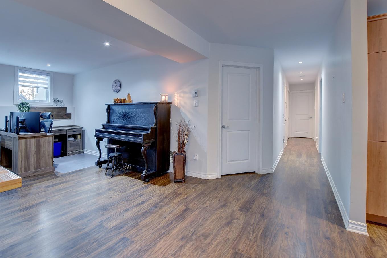 Intergenerational - 773 Rue Jacques, Saint-Colomban, QC