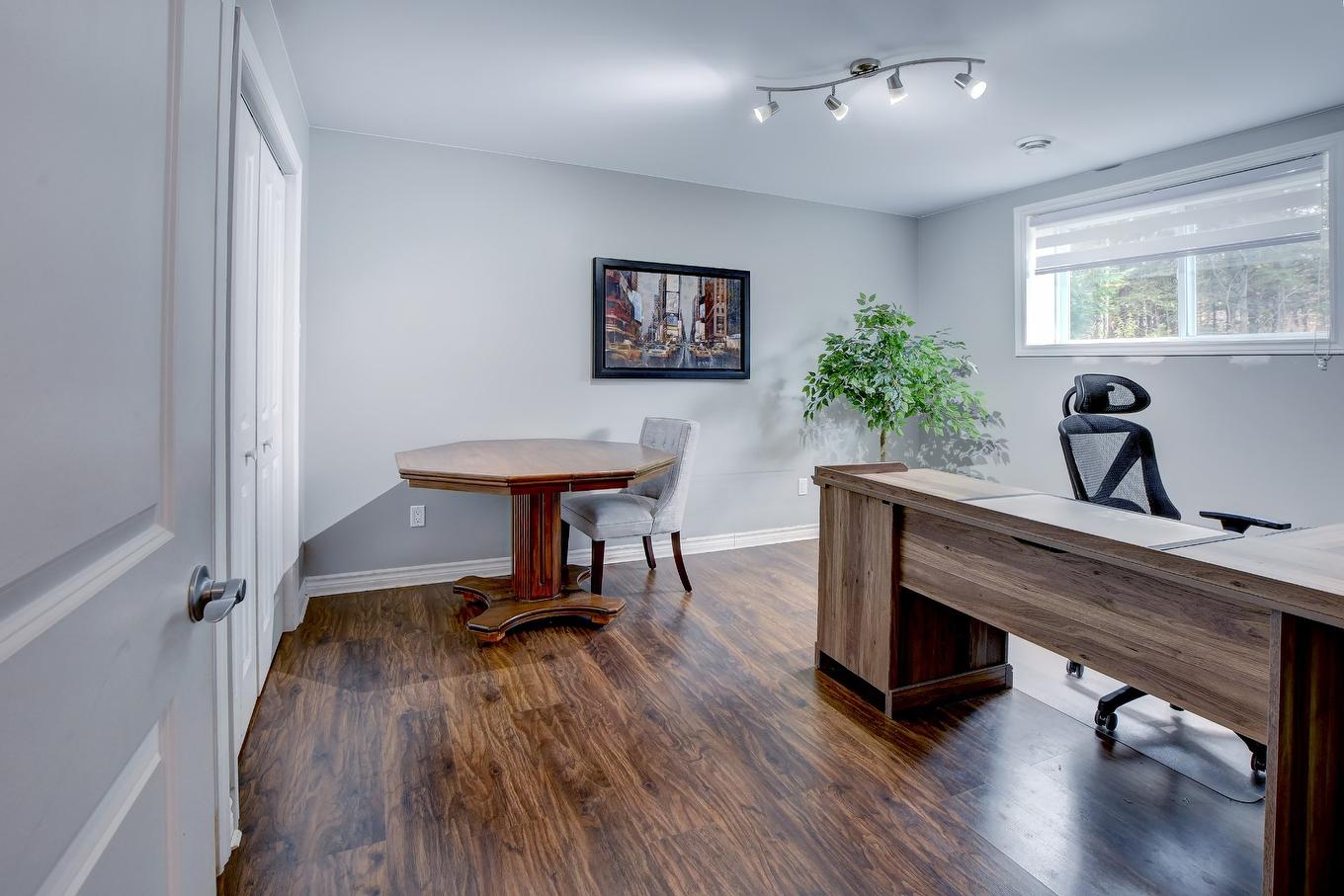 Intergenerational - 773 Rue Jacques, Saint-Colomban, QC