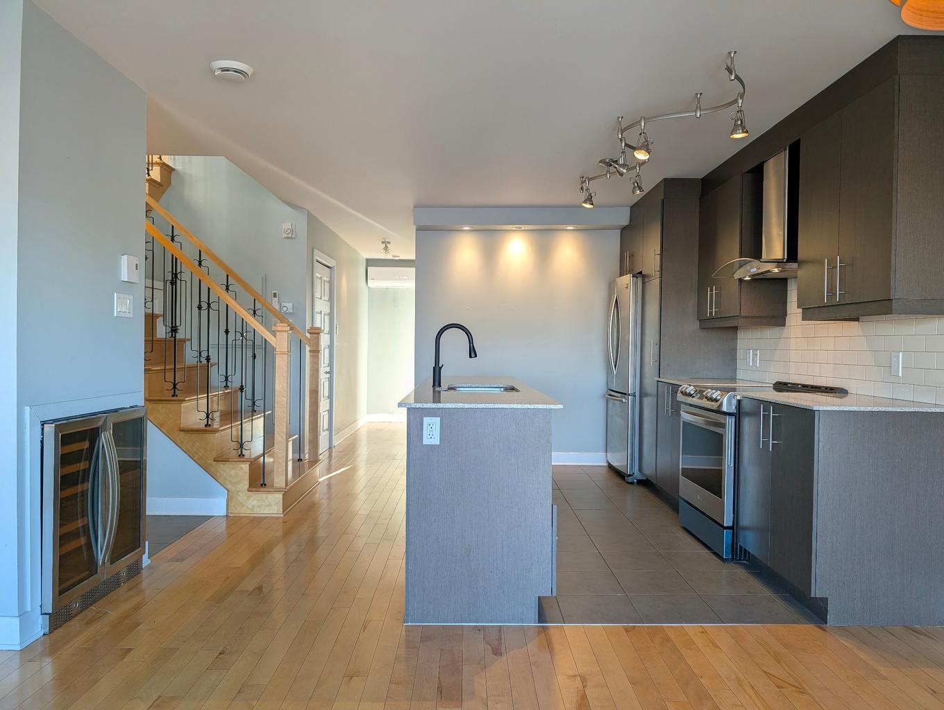 Kitchen - 308-7220 21E Avenue, Montréal (Villeray/Saint-Michel/Parc-Extension), QC - Indoor Photo Showing Kitchen