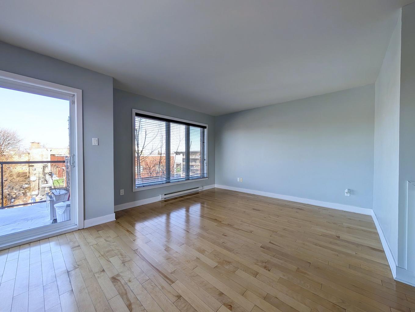 Living room - 308-7220 21E Avenue, Montréal (Villeray/Saint-Michel/Parc-Extension), QC - Indoor Photo Showing Other Room