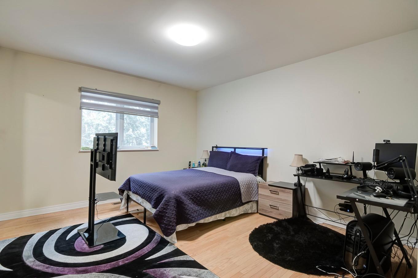 Chambre à coucher - 2384 Ch. Du Bord-Du-Lac, Montréal (L'Île-Bizard/Sainte-Geneviève), QC - Indoor Photo Showing Bedroom