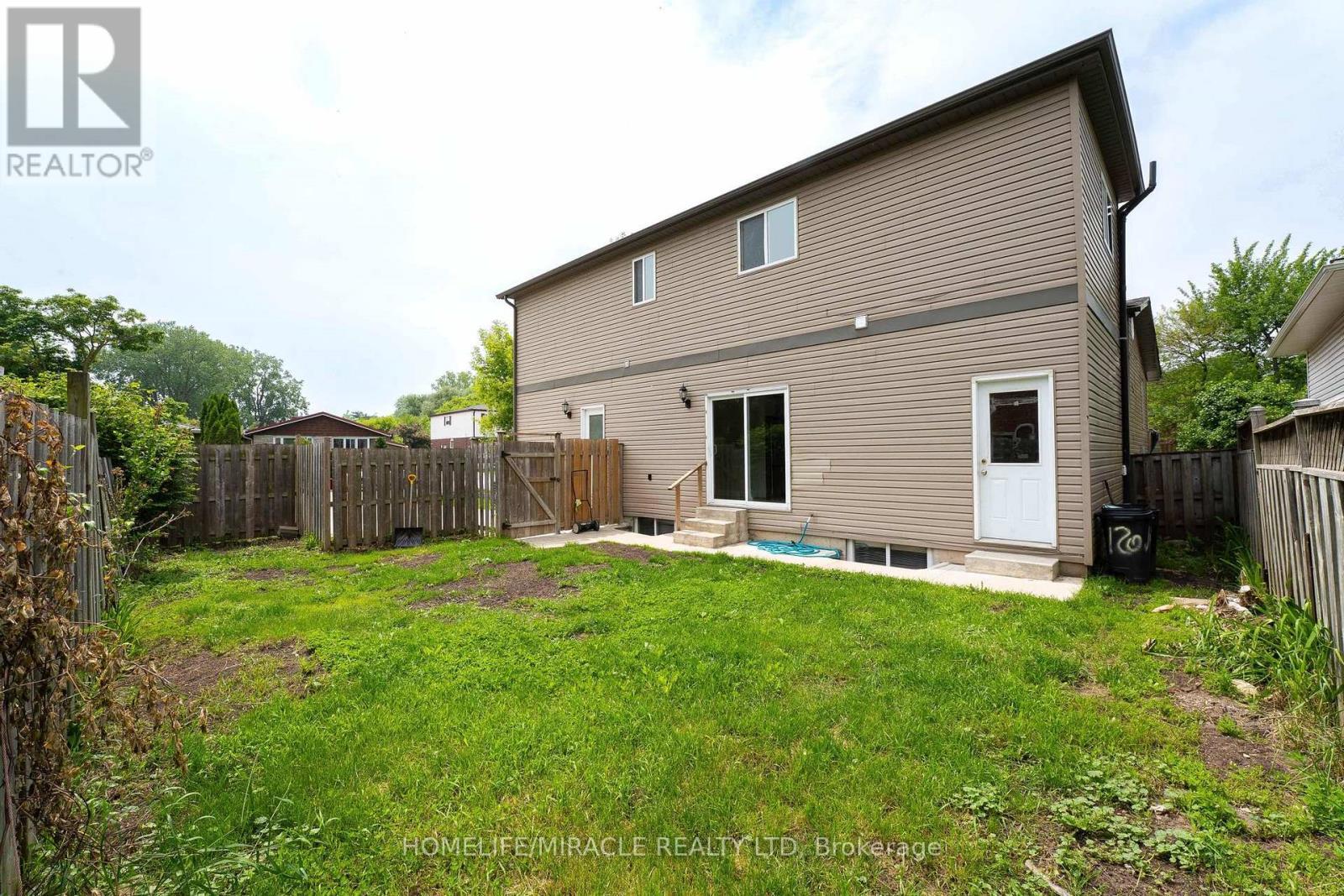 120 Jansen Avenue, Kitchener, ON - Outdoor With Exterior