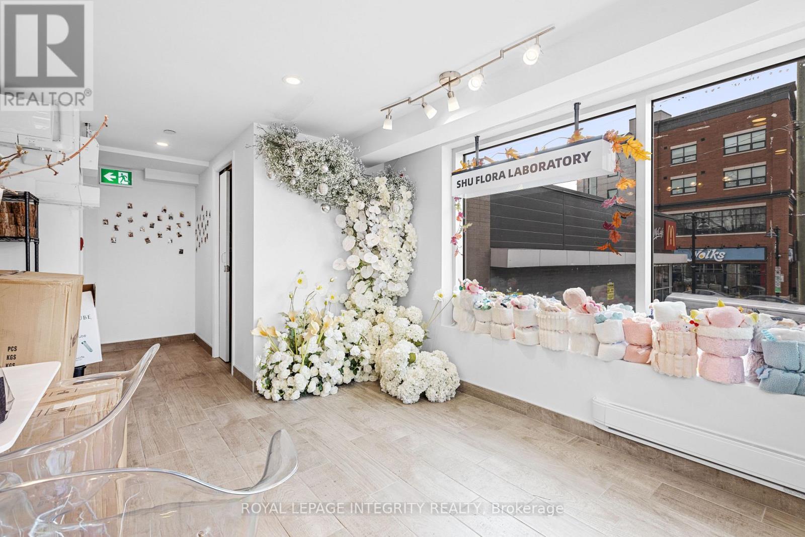 851 Bank Street, Ottawa, ON