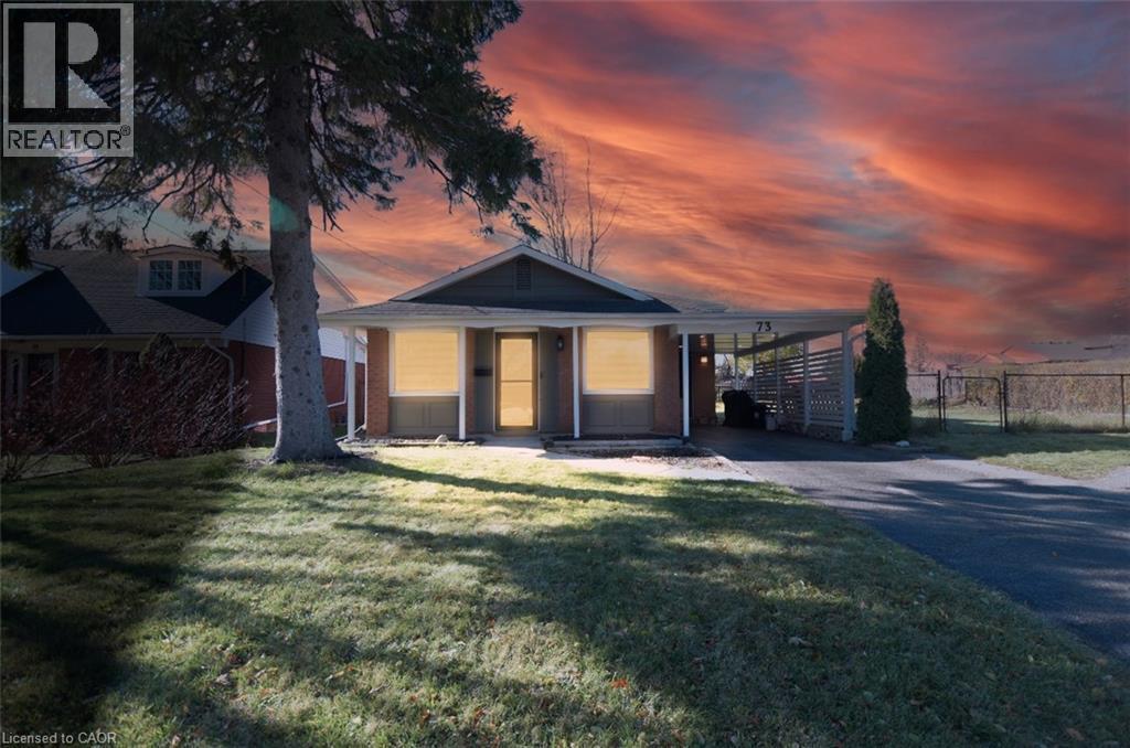 73 Larkspur Crescent, Kitchener, ON - Outdoor