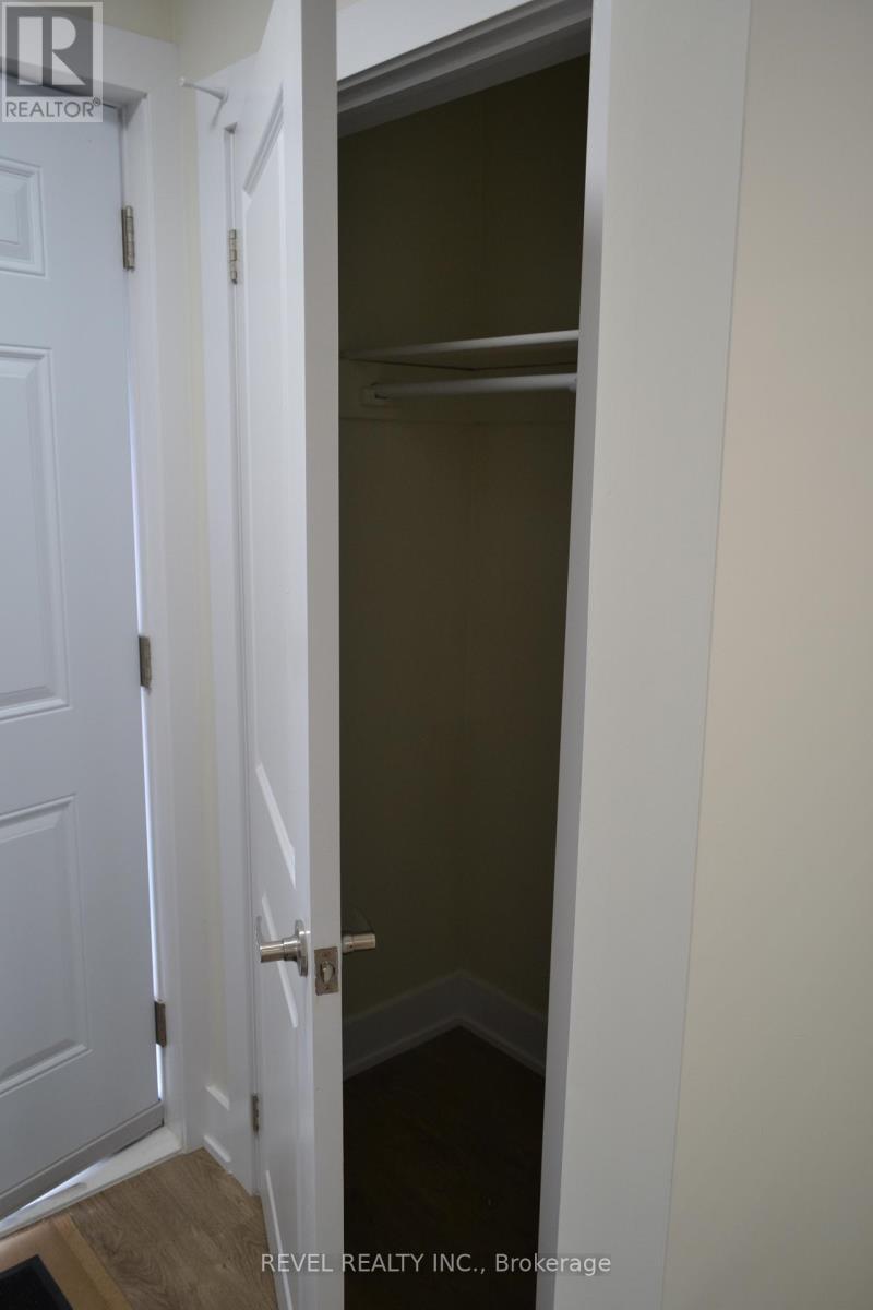 Front Closet - 15 Cedar Brae Boulevard, Toronto, ON - Indoor Photo Showing Other Room