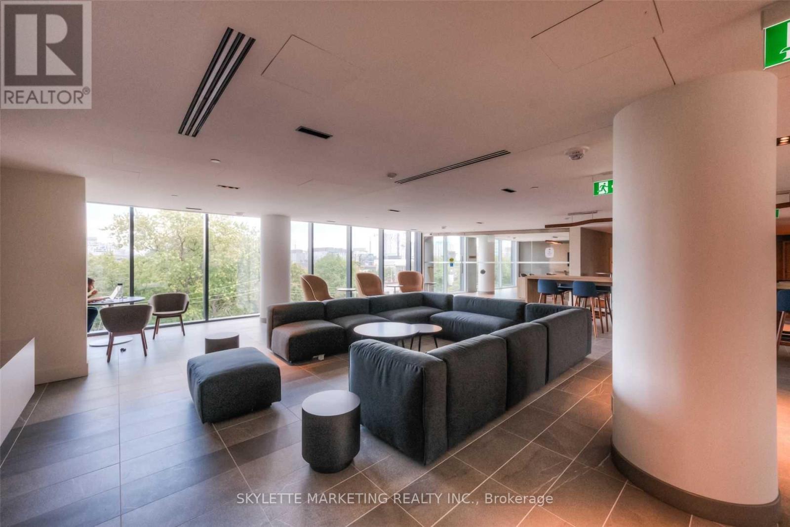 529 - 50 Power Street, Toronto, ON - Indoor Photo Showing Living Room