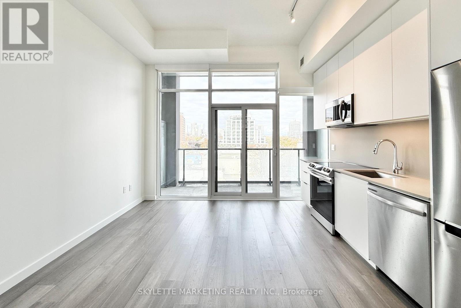 529 - 50 Power Street, Toronto, ON - Indoor Photo Showing Kitchen