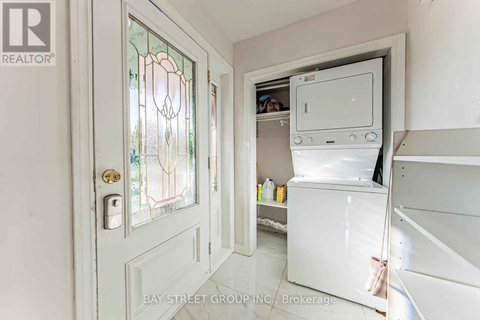 Main Floor #2 - 43 Sherwood Forest Drive, Markham, ON - Indoor Photo Showing Laundry Room