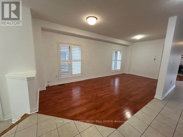 4 Blue Meadow Court, Markham, ON - Indoor Photo Showing Other Room