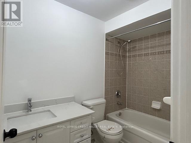 4 Blue Meadow Court, Markham, ON - Indoor Photo Showing Bathroom
