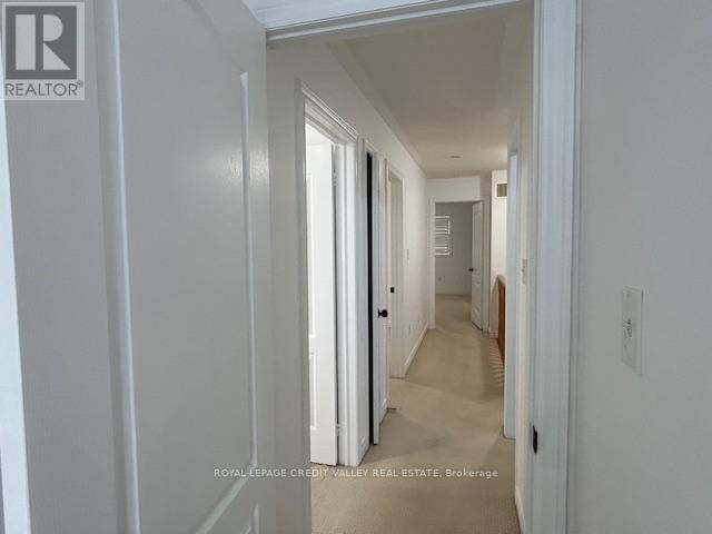 4 Blue Meadow Court, Markham, ON - Indoor Photo Showing Other Room