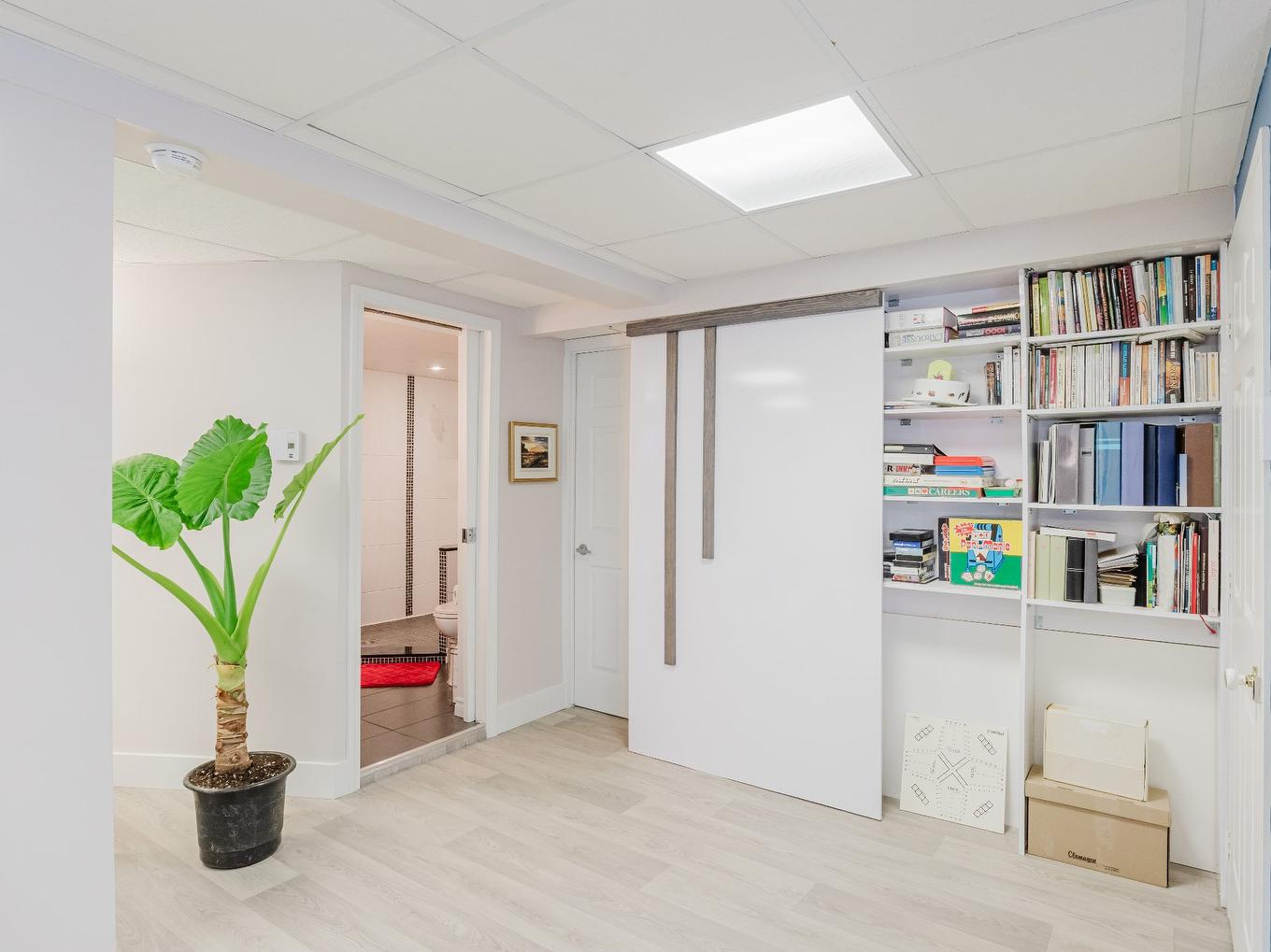 Family room - 4440 Rue Barrette, Sherbrooke (Les Nations), QC - Indoor Photo Showing Other Room