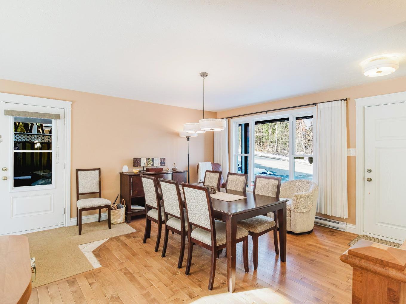 Dining room - 4440 Rue Barrette, Sherbrooke (Les Nations), QC - Indoor Photo Showing Dining Room
