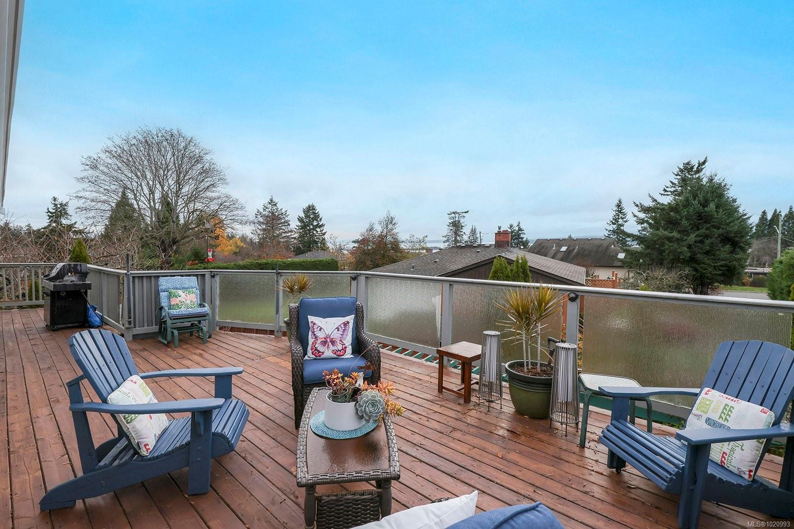 2143 Cooke Ave, Comox, BC