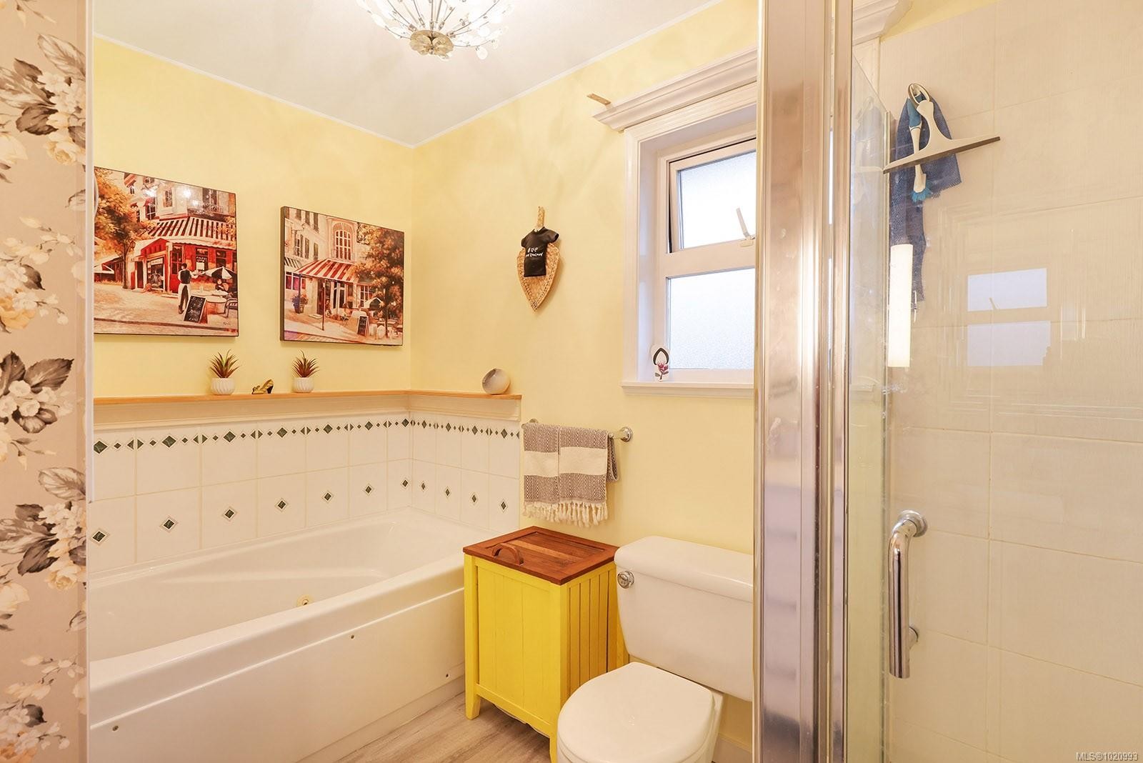 2143 Cooke Ave, Comox, BC