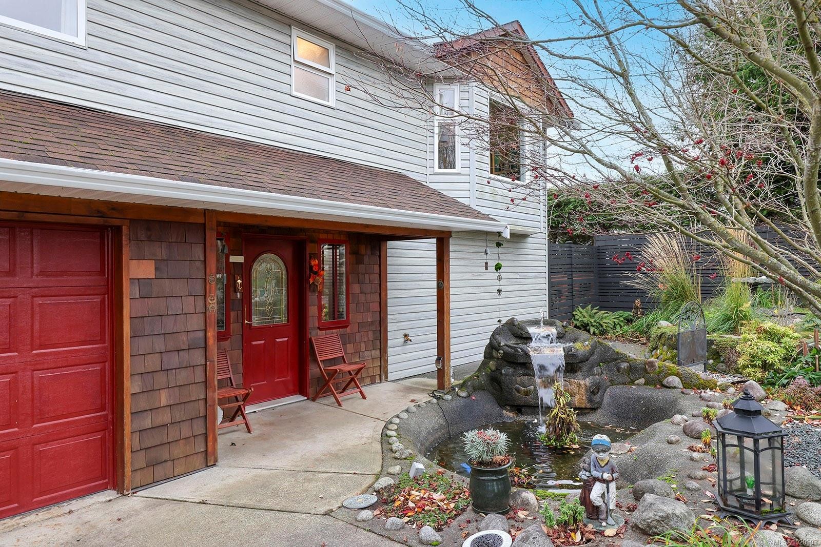 2143 Cooke Ave, Comox, BC