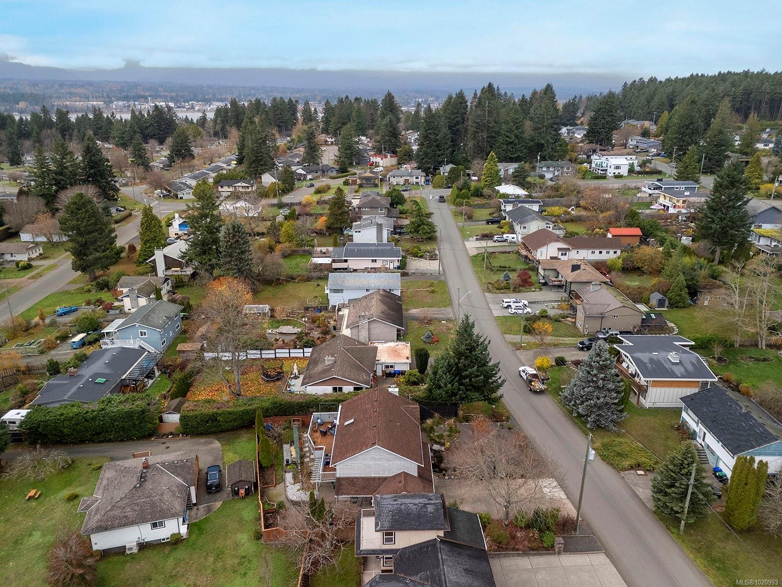 2143 Cooke Ave, Comox, BC