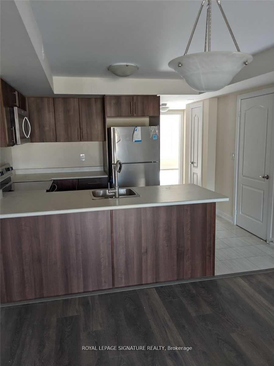 2324-20 Westmeath Lane, Markham, ON - Indoor Photo Showing Kitchen