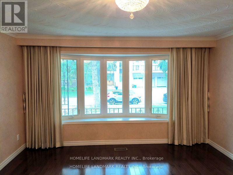 165 Fred Varley Drive, Markham, ON - Indoor Photo Showing Other Room