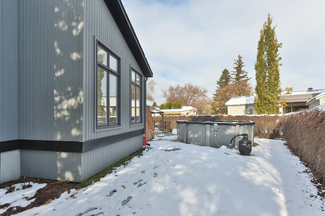 Backyard - 15 Rue Louis-Liénard-De-Beaujeu, Saint-Jean-Sur-Richelieu, QC - Outdoor