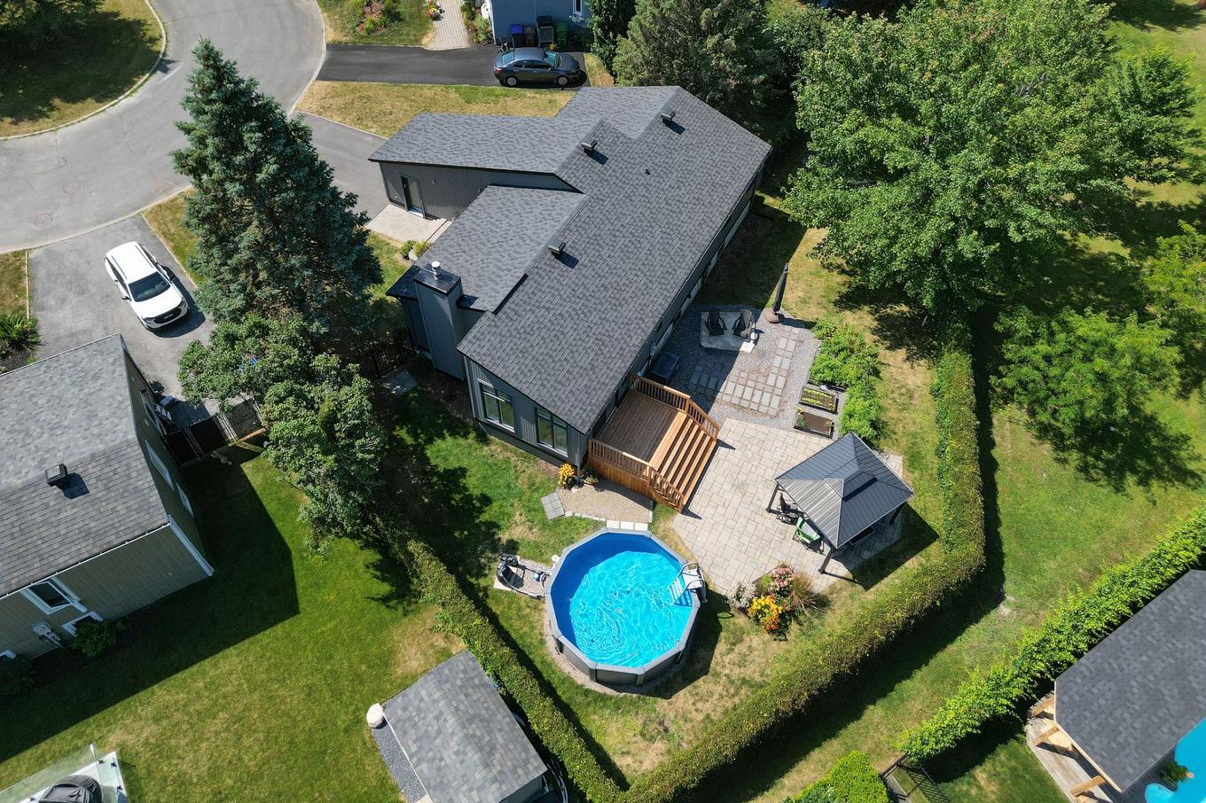 Aerial photo - 15 Rue Louis-Liénard-De-Beaujeu, Saint-Jean-Sur-Richelieu, QC - Outdoor With Above Ground Pool With View