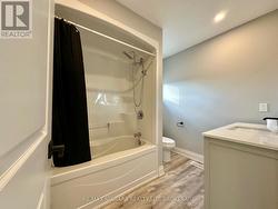 Sheraz Ahmad Remax Niagara Falls 905-414-3884 -