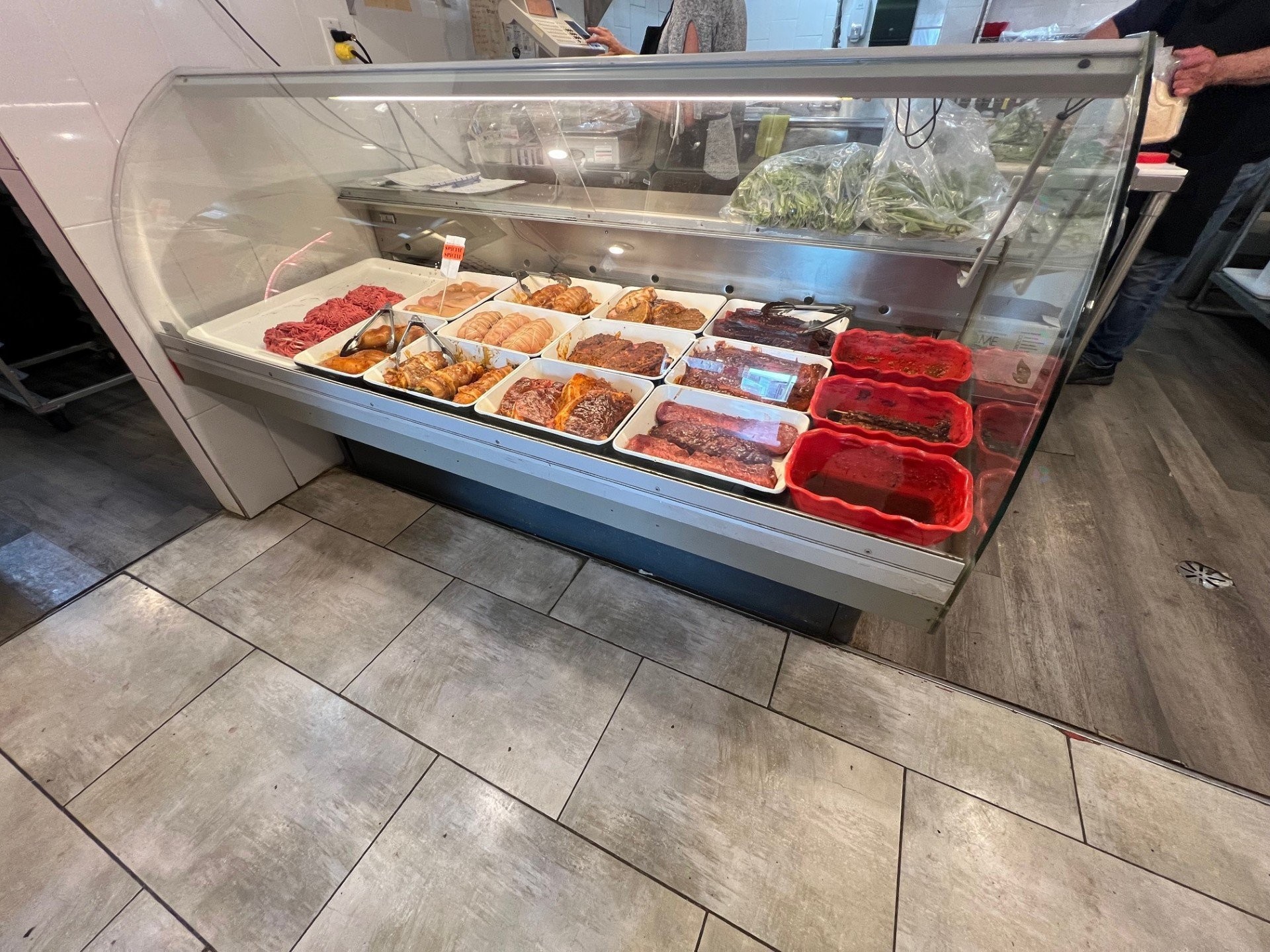 Commerce - 426 Boul. Perron E., Caplan, QC - Indoor Photo Showing Other Room