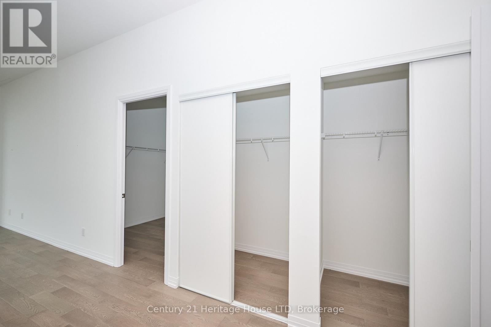 MBR three closets - 1001 - 7711 Green Vista Gate, Niagara Falls (Oldfield), ON - Indoor Photo Showing Other Room