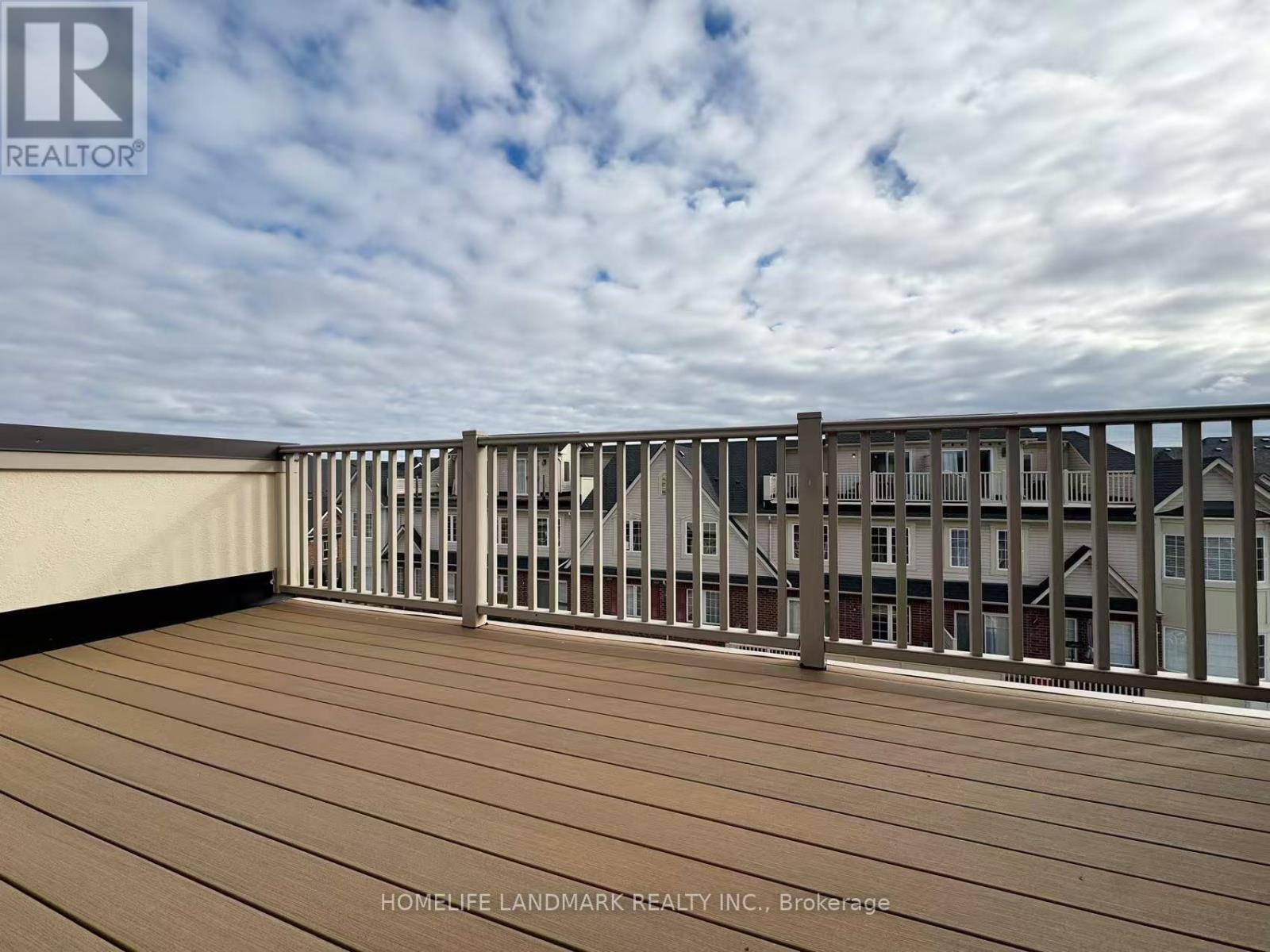 6 - 580 Shoreline Drive, Mississauga, ON - Outdoor