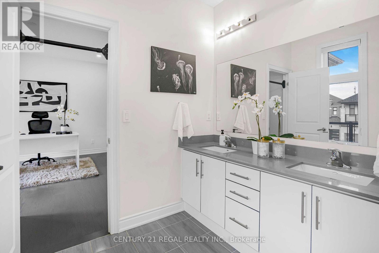 15 Ballanview Court, Whitchurch-Stouffville, ON - Indoor Photo Showing Bathroom