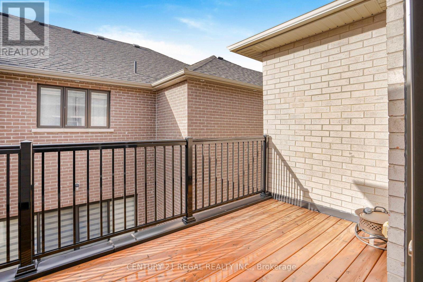 15 Ballanview Court, Whitchurch-Stouffville, ON - Outdoor With Deck Patio Veranda With Exterior