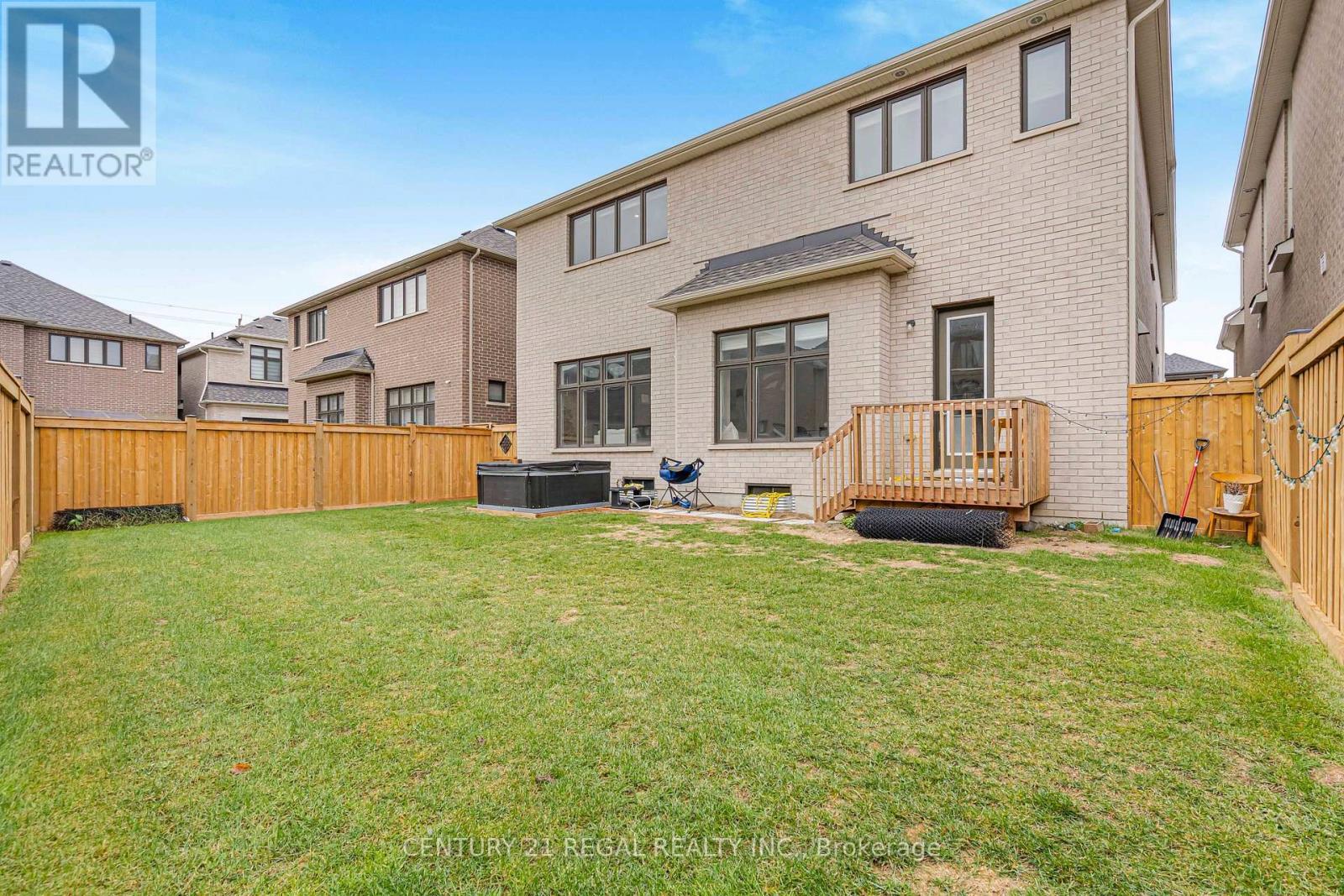 15 Ballanview Court, Whitchurch-Stouffville, ON - Outdoor With Exterior