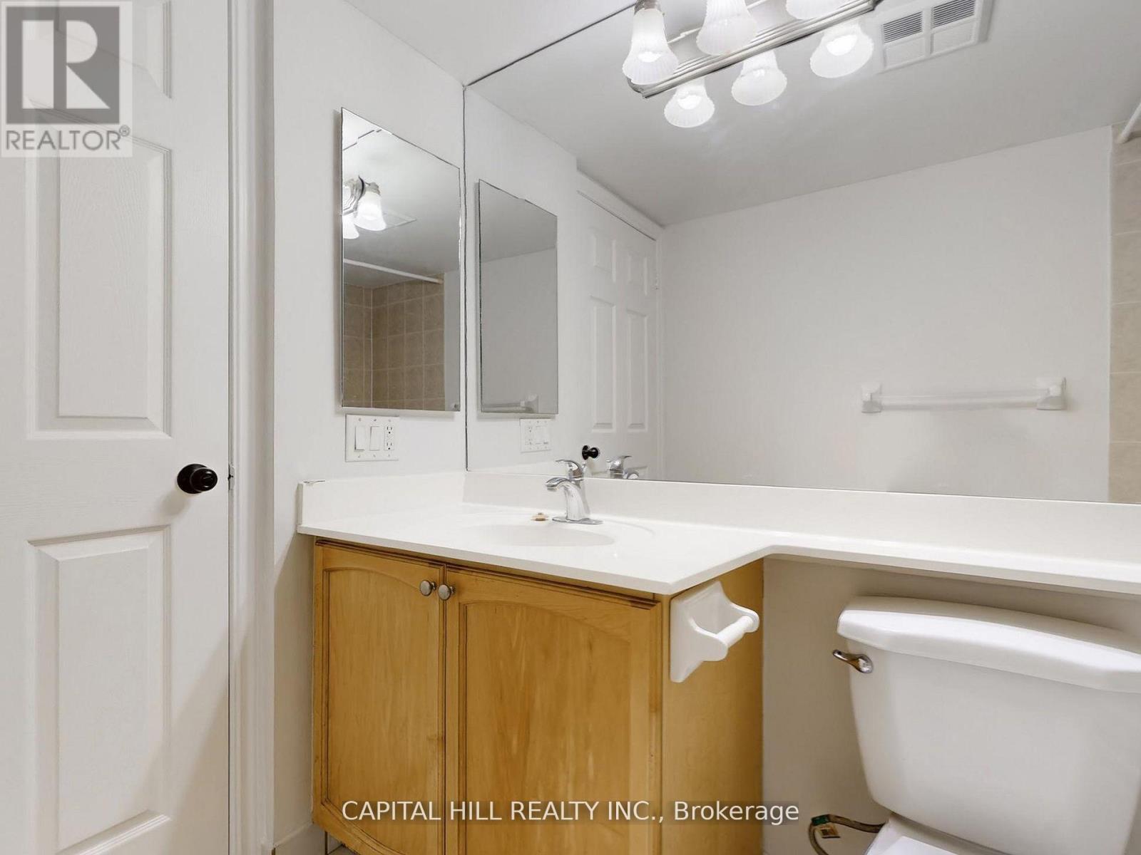 312 - 710 Humberwood Boulevard, Toronto, ON - Indoor Photo Showing Bathroom