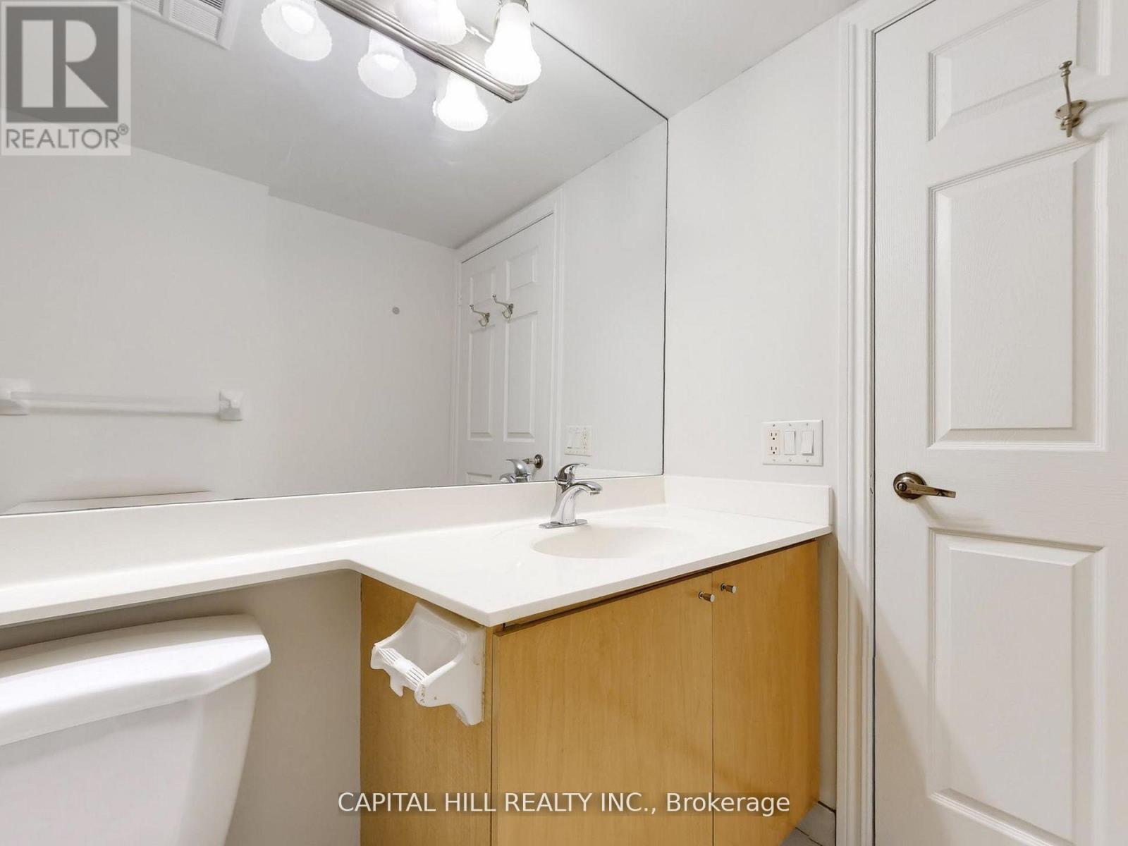 312 - 710 Humberwood Boulevard, Toronto, ON - Indoor Photo Showing Bathroom
