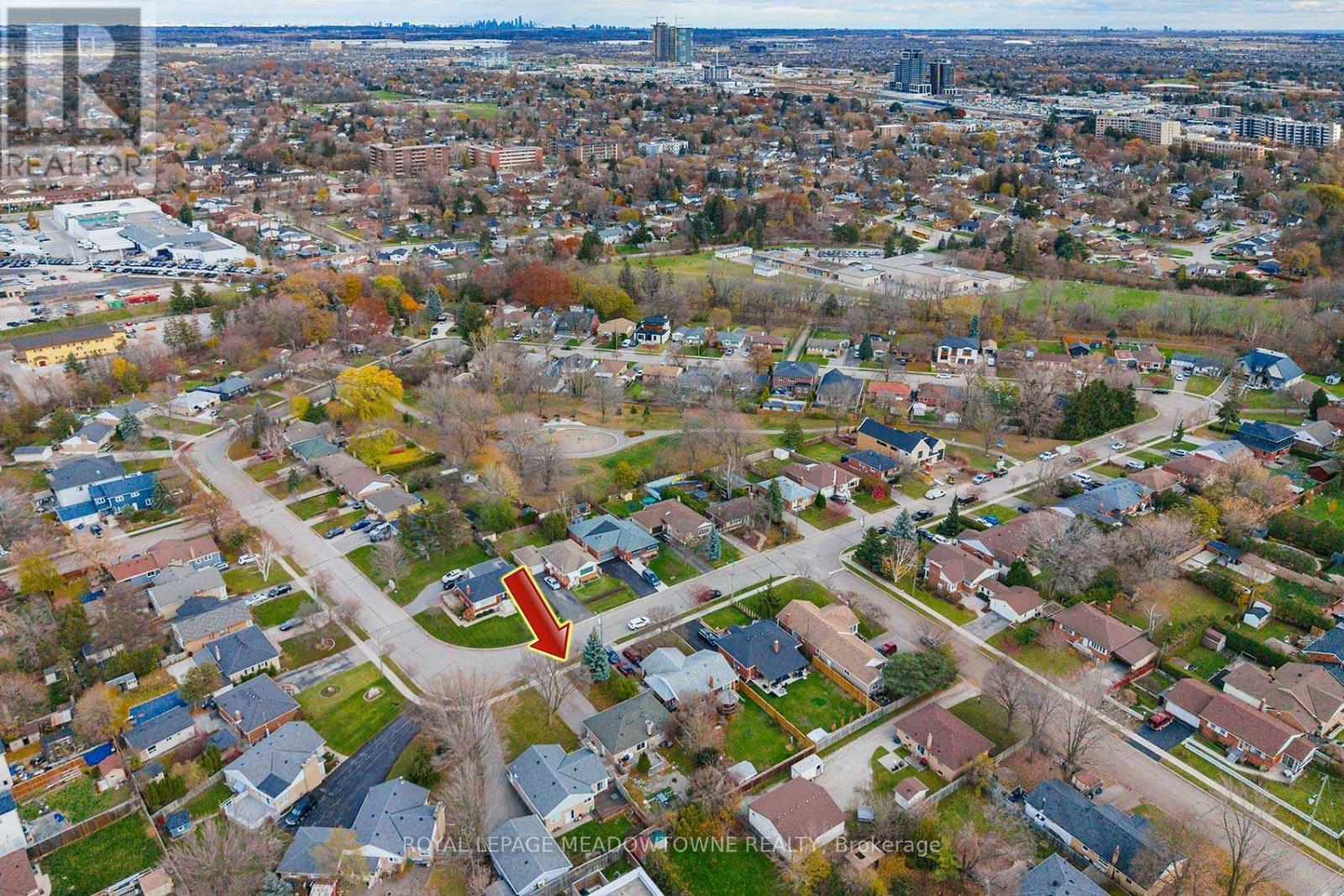 Lower - 462 Kingsleigh Court, Milton, ON - Outdoor With View