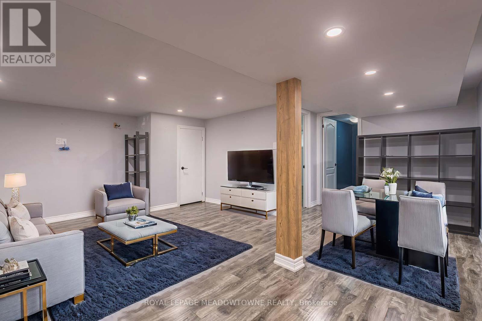 Lower - 462 Kingsleigh Court, Milton, ON - Indoor Photo Showing Living Room