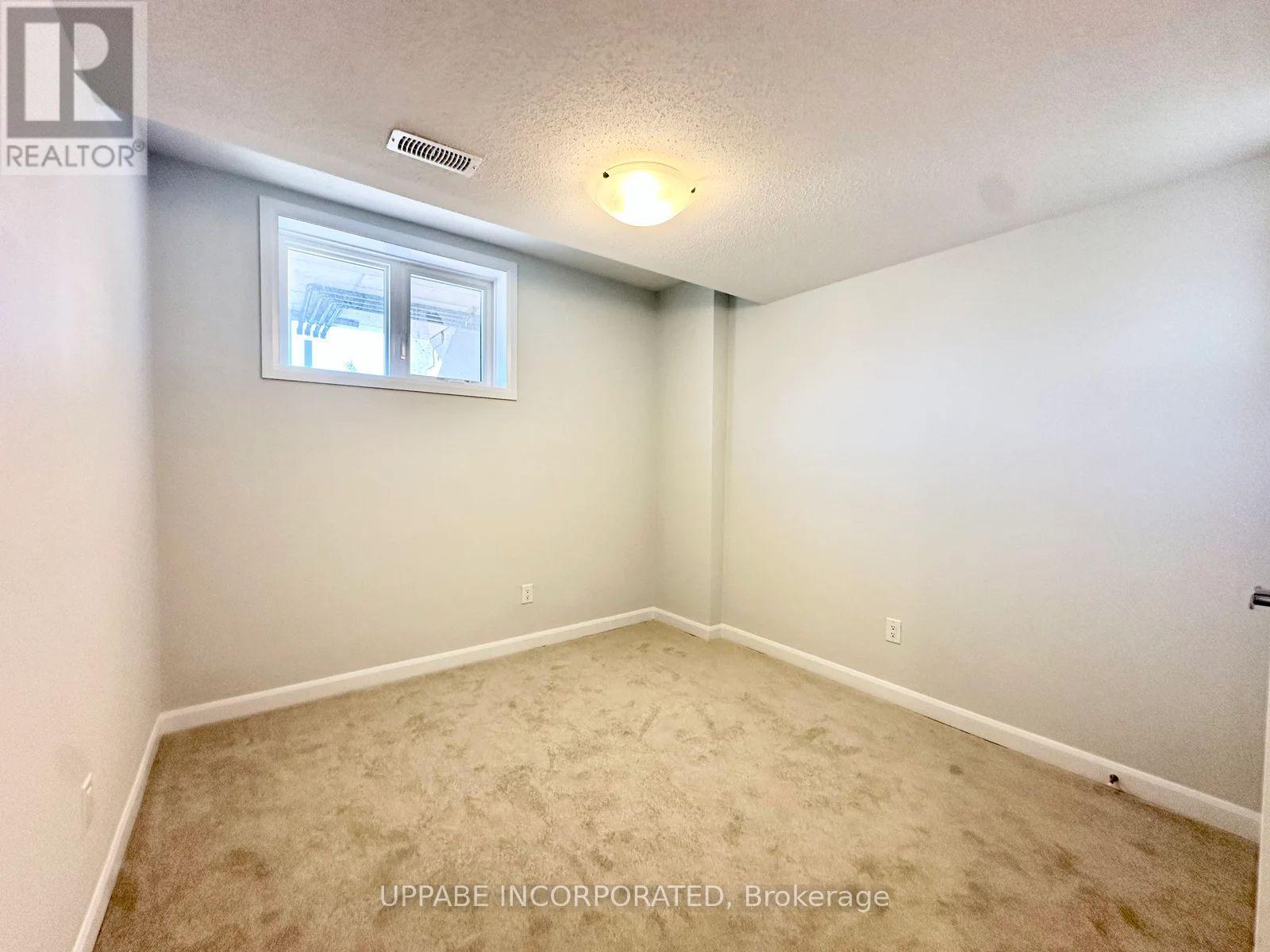 723 Arcadian Private, Ottawa, ON - Indoor Photo Showing Other Room