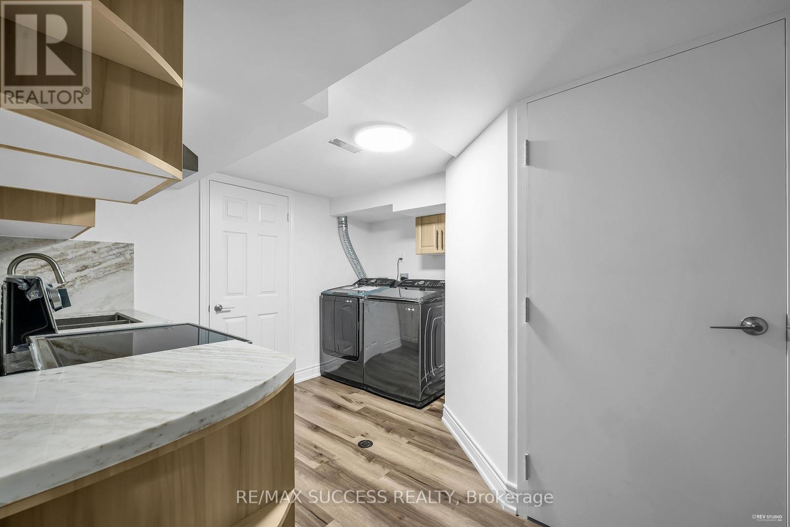 03 - 15 Killamarsh Drive, Toronto, ON - Indoor