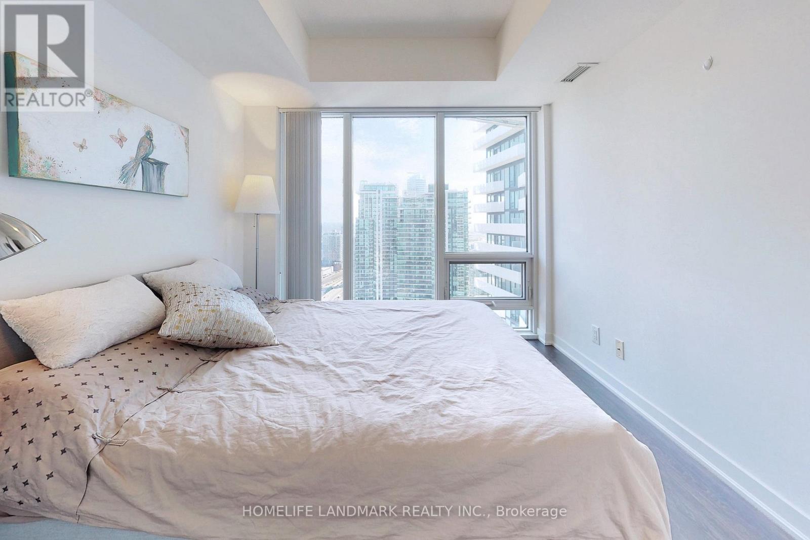 4705 - 100 Harbour Street, Toronto, ON - Indoor Photo Showing Bedroom