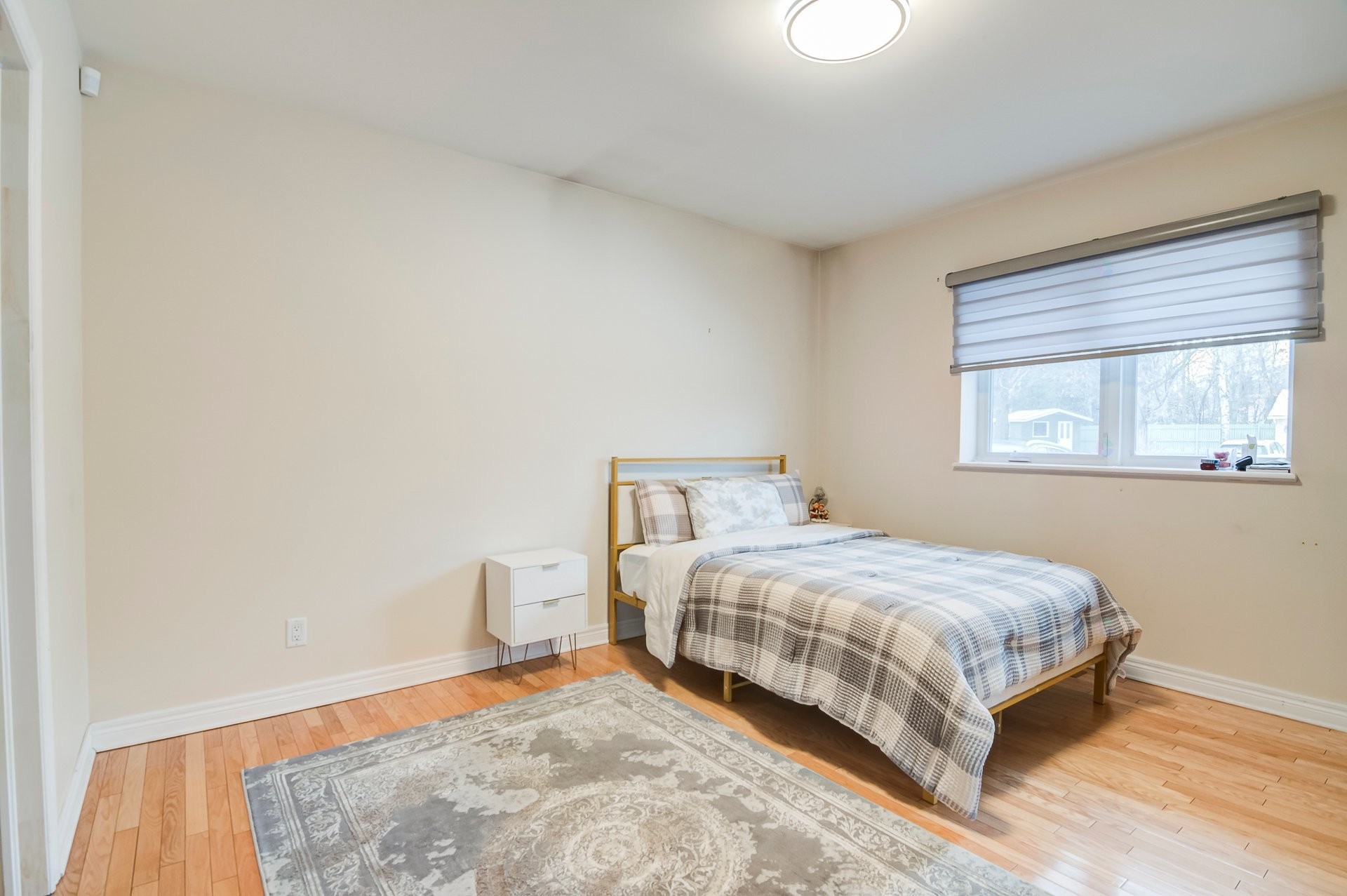 Chambre à coucher - 2384 Ch. Du Bord-Du-Lac, Montréal (L'Île-Bizard/Sainte-Geneviève), QC - Indoor Photo Showing Bedroom