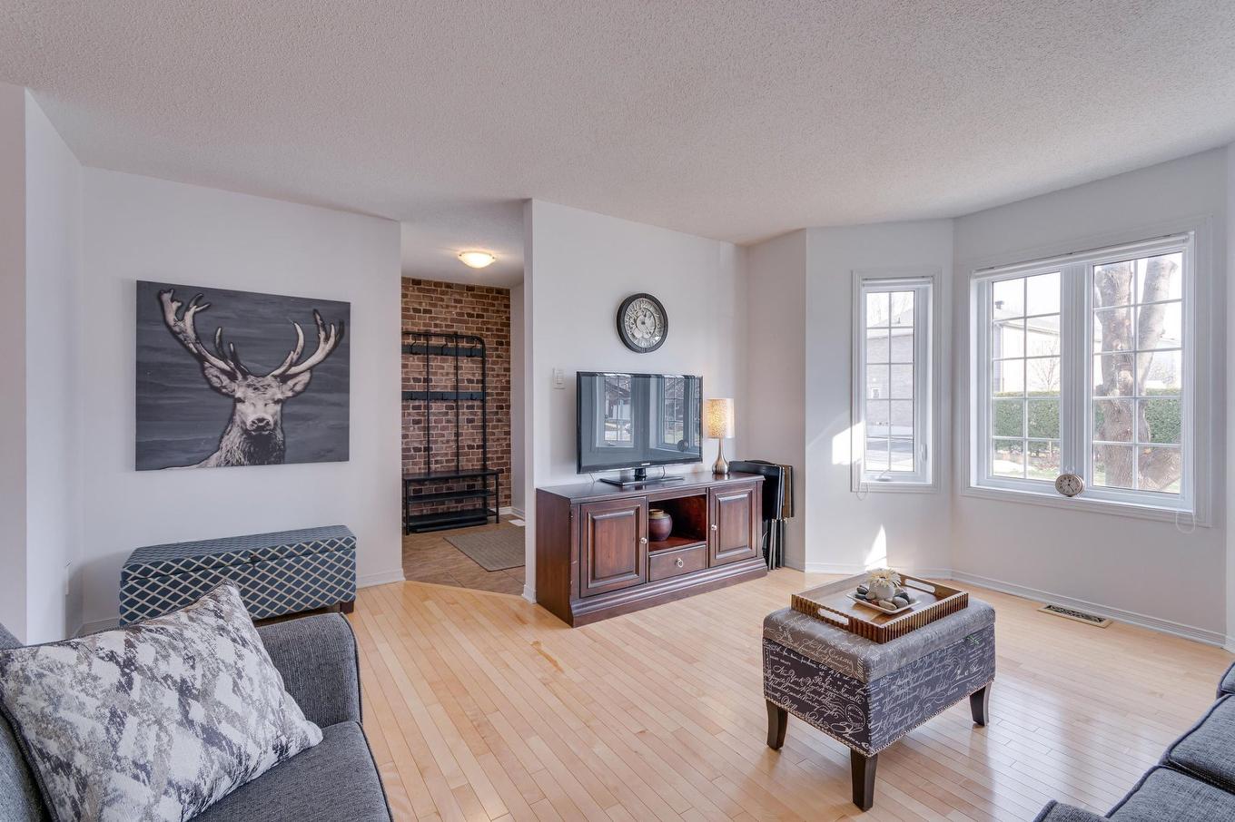 Overall view - 12 Rue De Parenchère, Gatineau (Aylmer), QC - Indoor Photo Showing Living Room