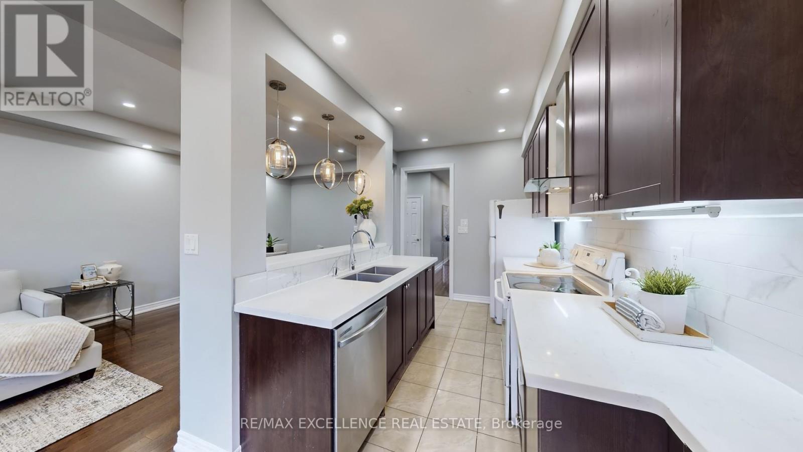 25 Vinewood Road, Caledon, ON - Indoor Photo Showing Other Room