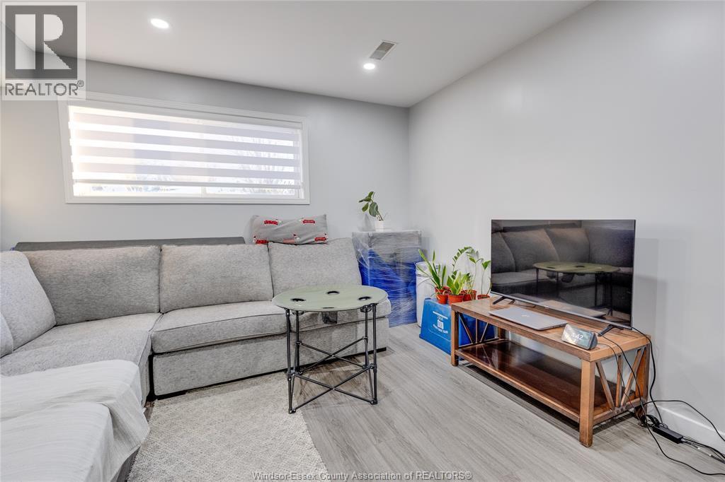 12726 Horwood Crescent Unit# Lower, Tecumseh, ON - Indoor