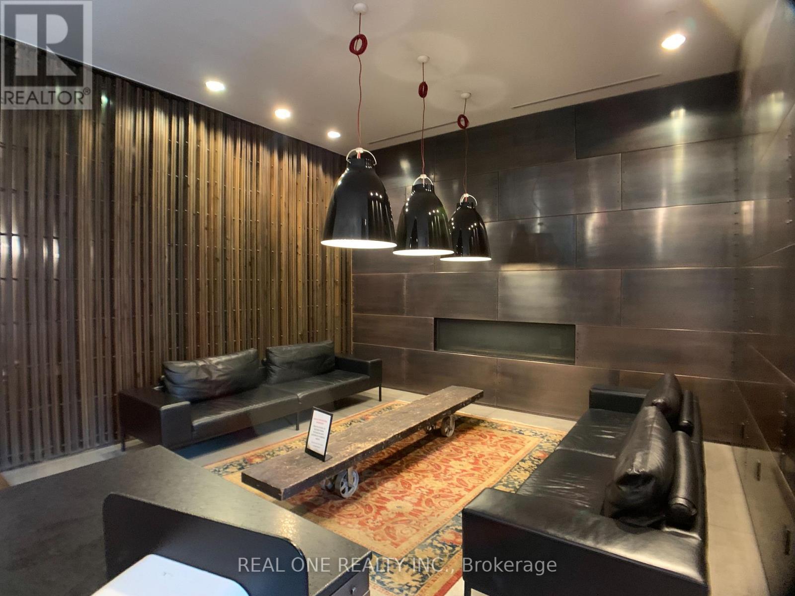 1404 - 5 St Joseph Street, Toronto, ON - Indoor Photo Showing Other Room