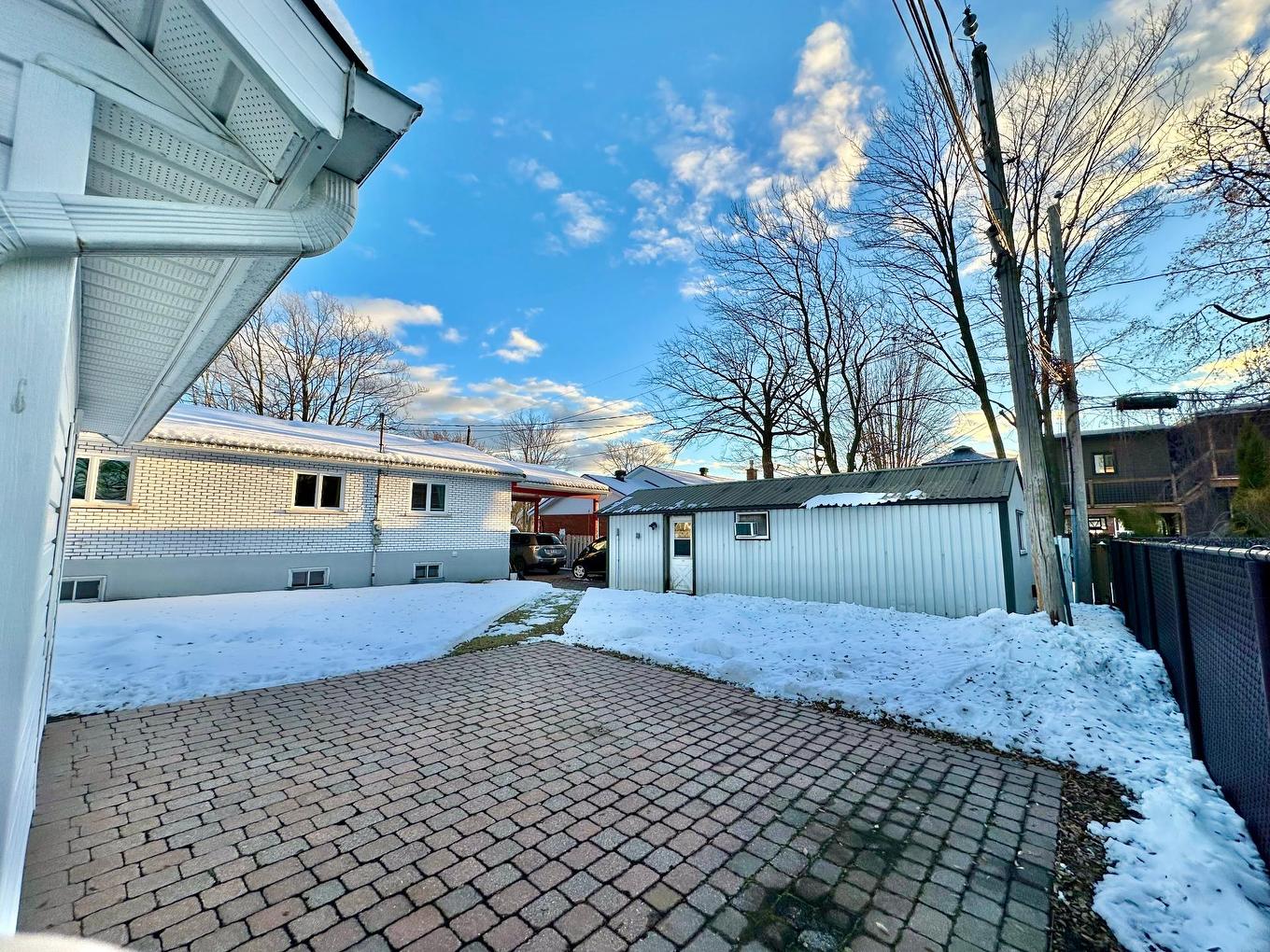 Cuisine - 9 Rue Lucien-Paquette, Blainville, QC - Outdoor