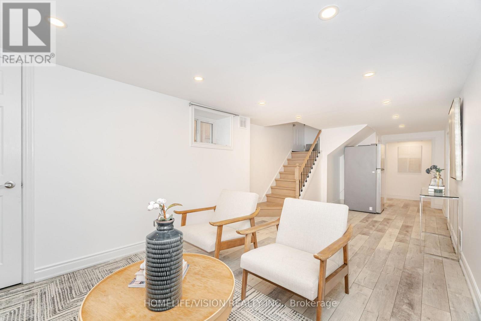 44 Armitage Drive, Toronto, ON - Indoor