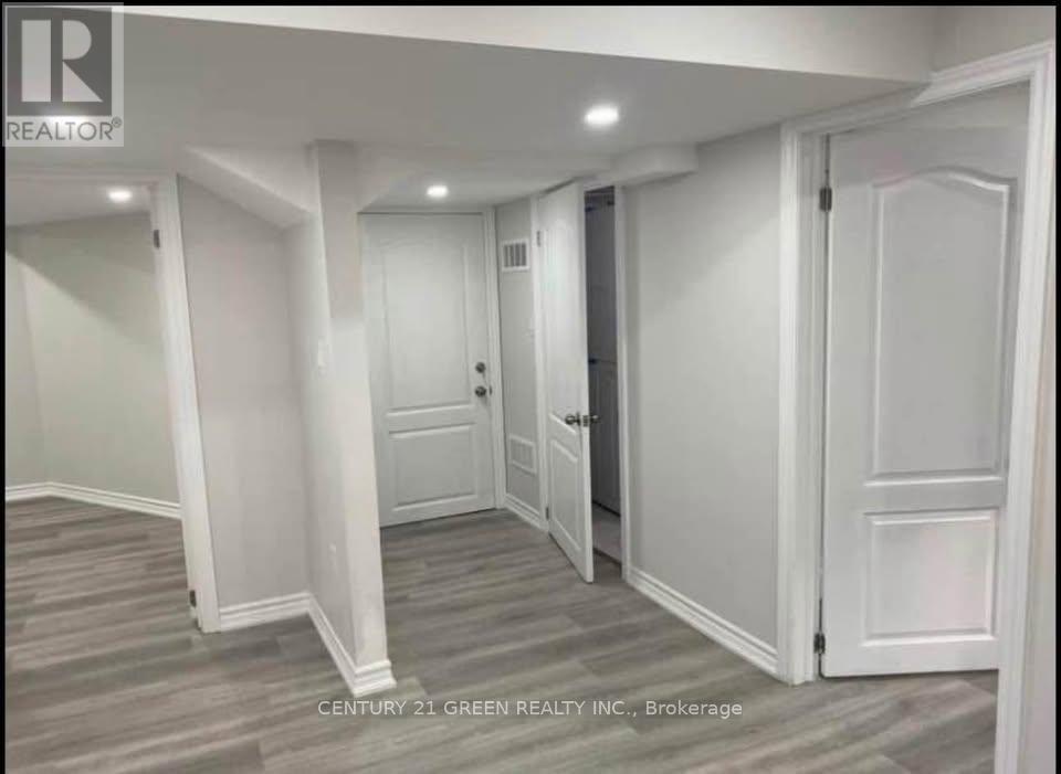 Bsmt - 30 Gillis Road, Brampton, ON - Indoor