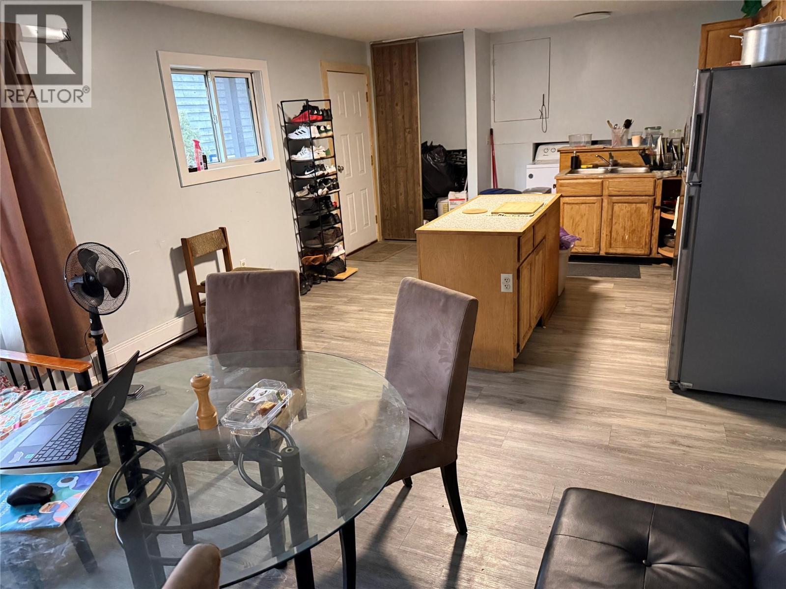 1516 Crease Avenue, Nelson, BC