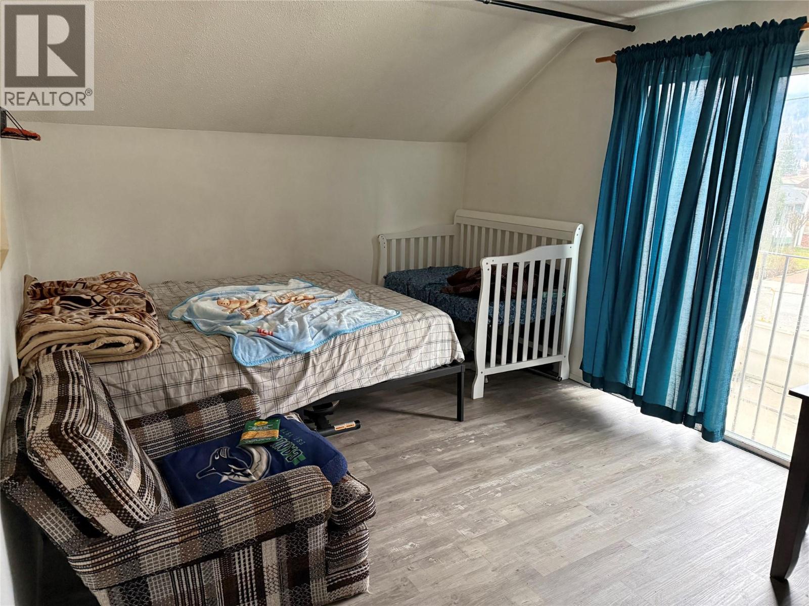 1516 Crease Avenue, Nelson, BC